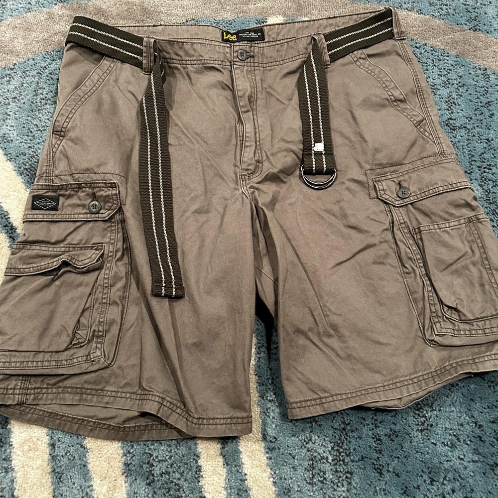 Mens Lee Cargo Shorts with Belt - Gray - size 44